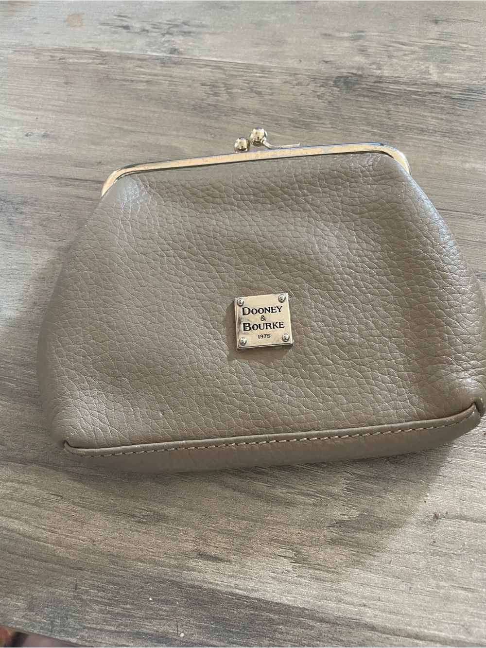 Dooney & Bourke Tan Pebbled Leather Kiss lock Clutch/change/Card wallet 6” X 6”